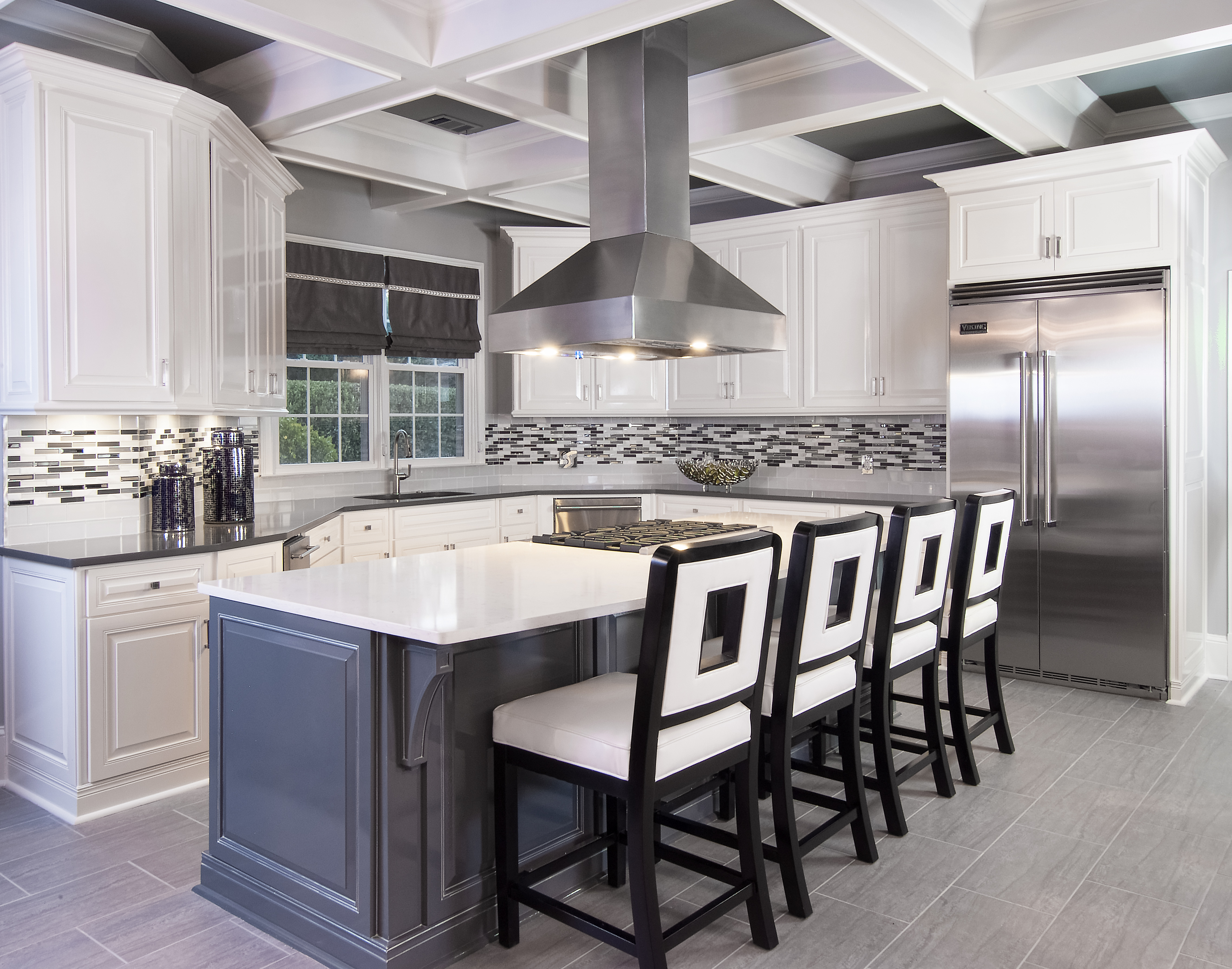 BEAUTIFUL INVITING KITCHEN