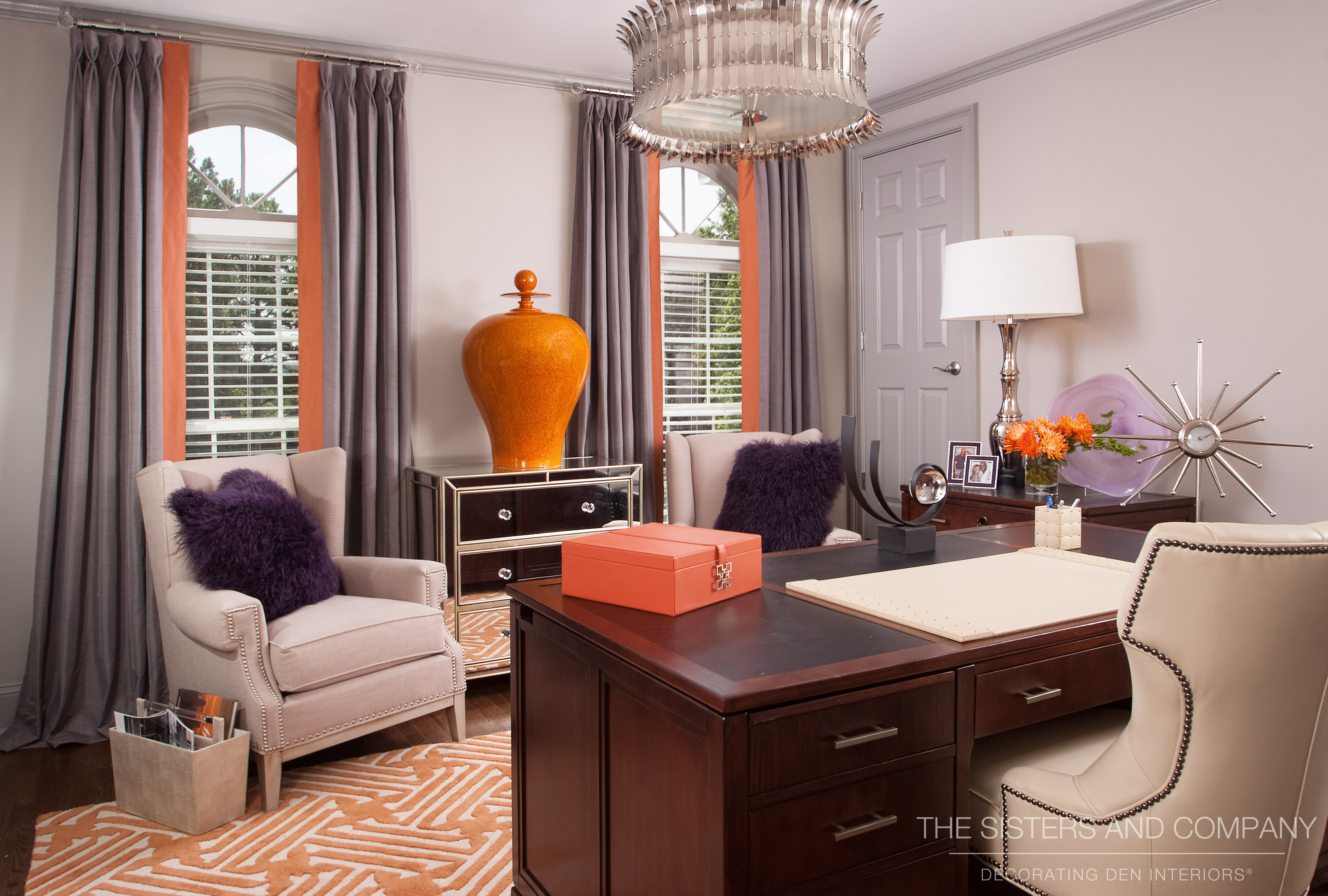 COLORFUL TRANSITIONAL HOME OFFICE