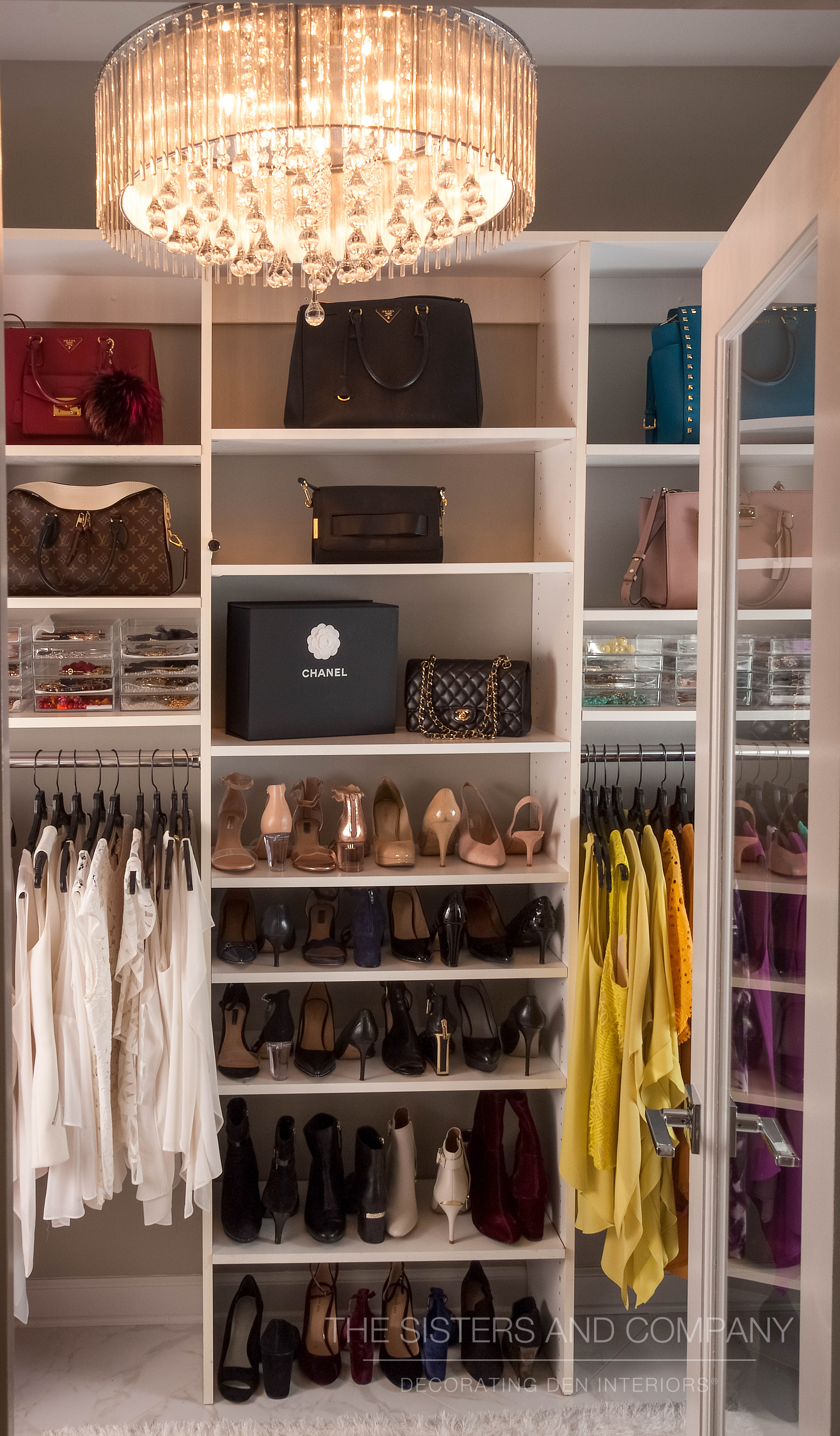 THE BOUTIQUE CLOSET